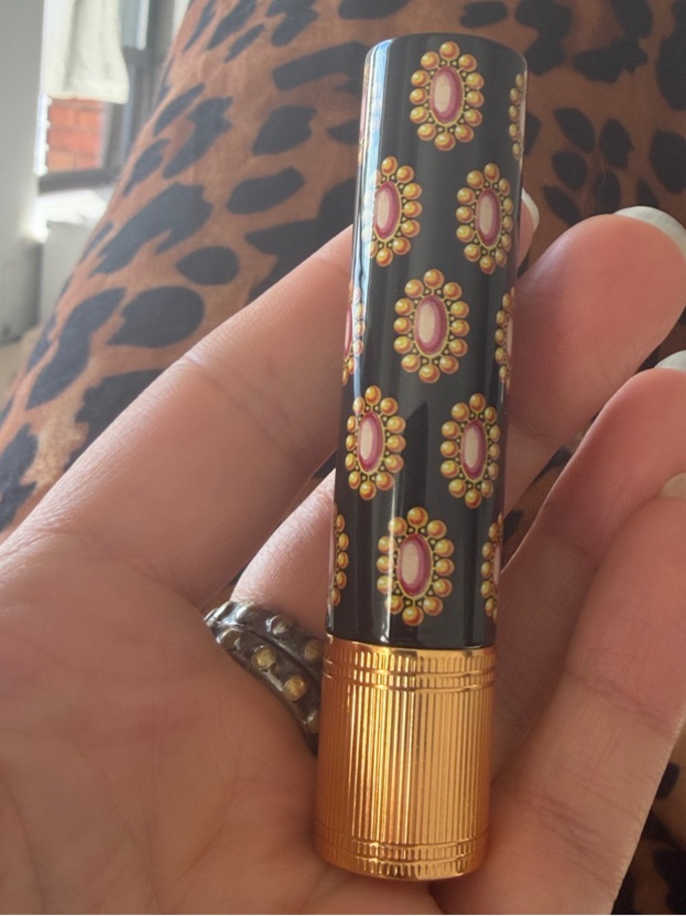 Gucci rouge de beauty sally soft honey